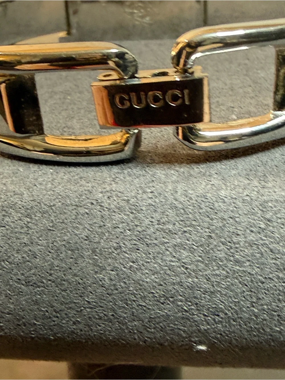 Vintage Gucci 1000.06 Silver Tone Bangle Watch Swiss Made Working New Battery